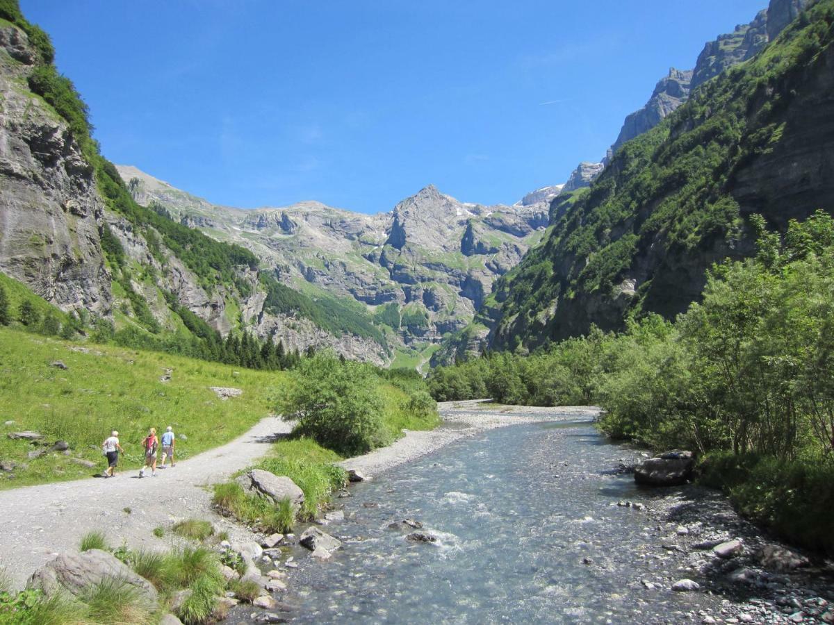 Appartement Ecrins Etoile C9 à Samoëns Extérieur photo