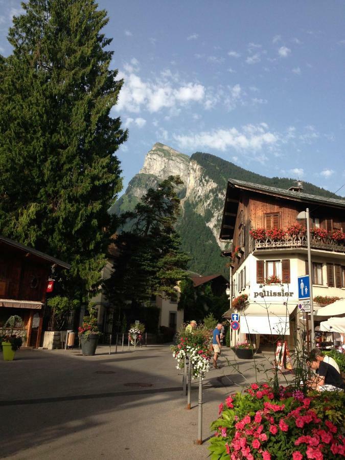 Appartement Ecrins Etoile C9 à Samoëns Extérieur photo